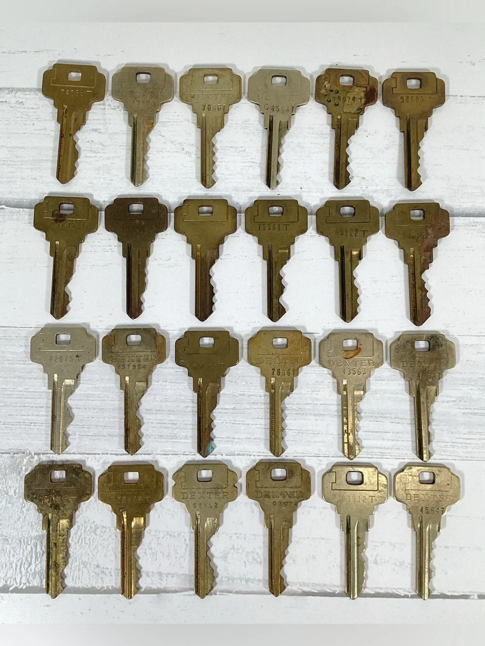 Lot 24 Vintage Brass Dexter Keys - Crafts Steampunk Collection Display Art